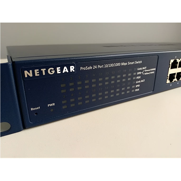 Switch NETGEAR GS724T ProSafe 24xGigabit Smart Switch
