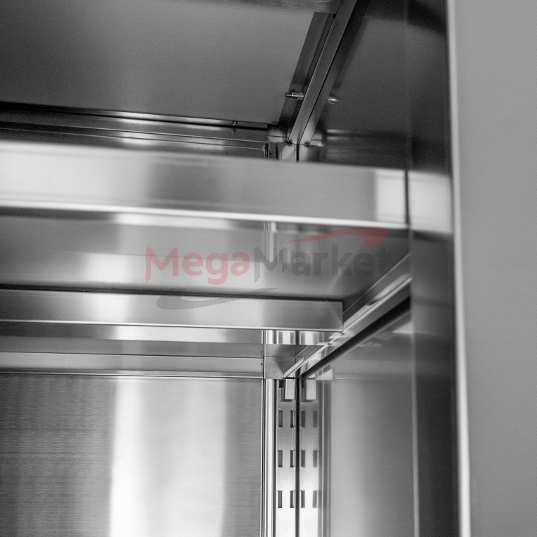 Stół gastronomiczny roboczy  z szafką i rantem Mega-M 80x60 stal nierdzewna