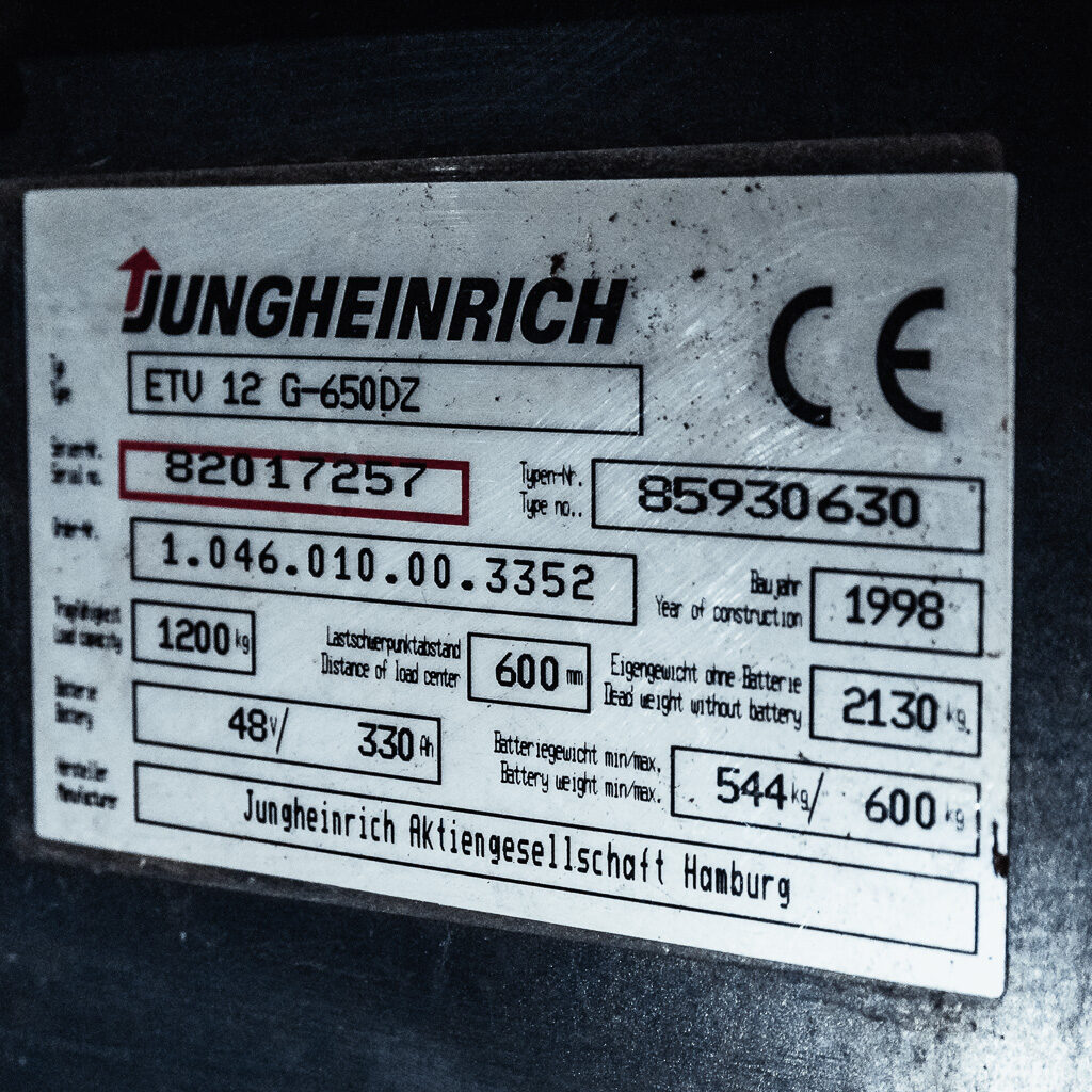 Wózek wysokiego składowania Jungheinrich ETV 12 6,2m