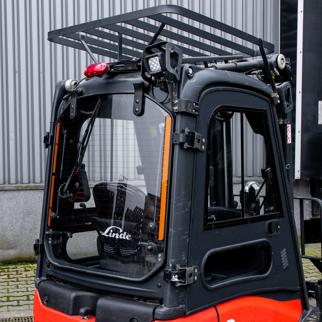 Wózek widłowy elektryczny Linde E15-02 rok produkcji 2017 ogrzewana kabina