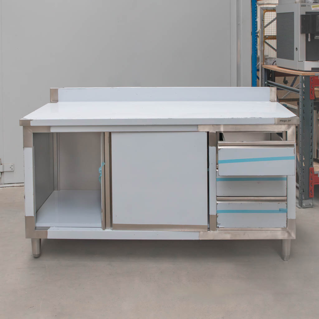 Stół gastronomiczny ze stali nierdzewnej przyścienny z szafką i szufladami Mega-M 160x70x85 cm pogięty MTP005884