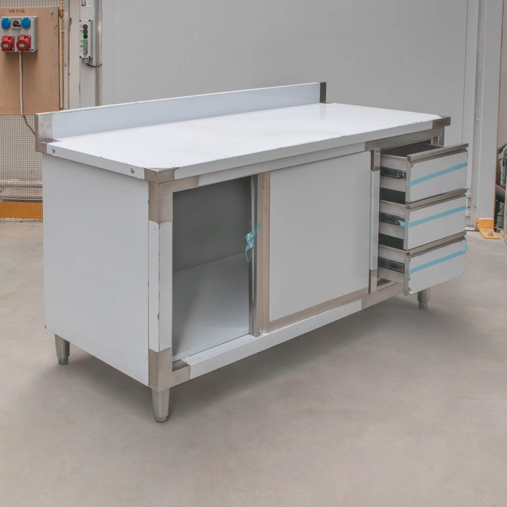 Stół gastronomiczny ze stali nierdzewnej przyścienny z szafką i szufladami Mega-M 160x70x85 cm pogięty MTP005884