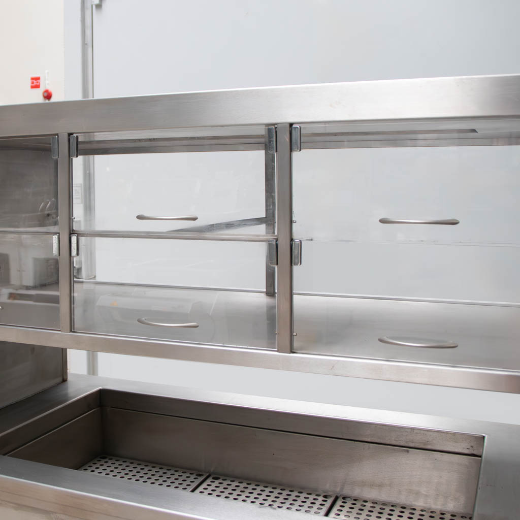 witryna chłodnicza, chłodziarka ekspozycyjna, witryna chłodnicza gastronomiczna, przeszklona witryna chłodnicza, witryna chłodnicza z agregatem wewnętrznym, profesjonalna witryna chłodnicza, witryna chłodnicza sklepowa, witryna do przechowywania żywności,