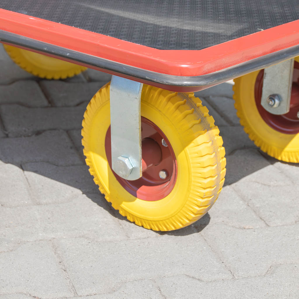 wózek platformowy, wózek transportowy, wózek magazynowy, wózek z antypoślizgową platformą, wózek ręczny do magazynu, solidny wózek transportowy, kompaktowy wózek magazynowy, wózek z kołami skrętnymi