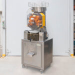 Zdjęcie produktu: Wyciskarka do owoców cytrusowych ZUMEX SPEED TANK brak osłon bocznych