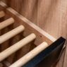 regał na pieczywo, regał piekarniczy, mebel do ekspozycji pieczywa, regał do piekarni, regał z szufladą na okruszki, regał do sklepu spożywczego, wyposażenie sklepowe