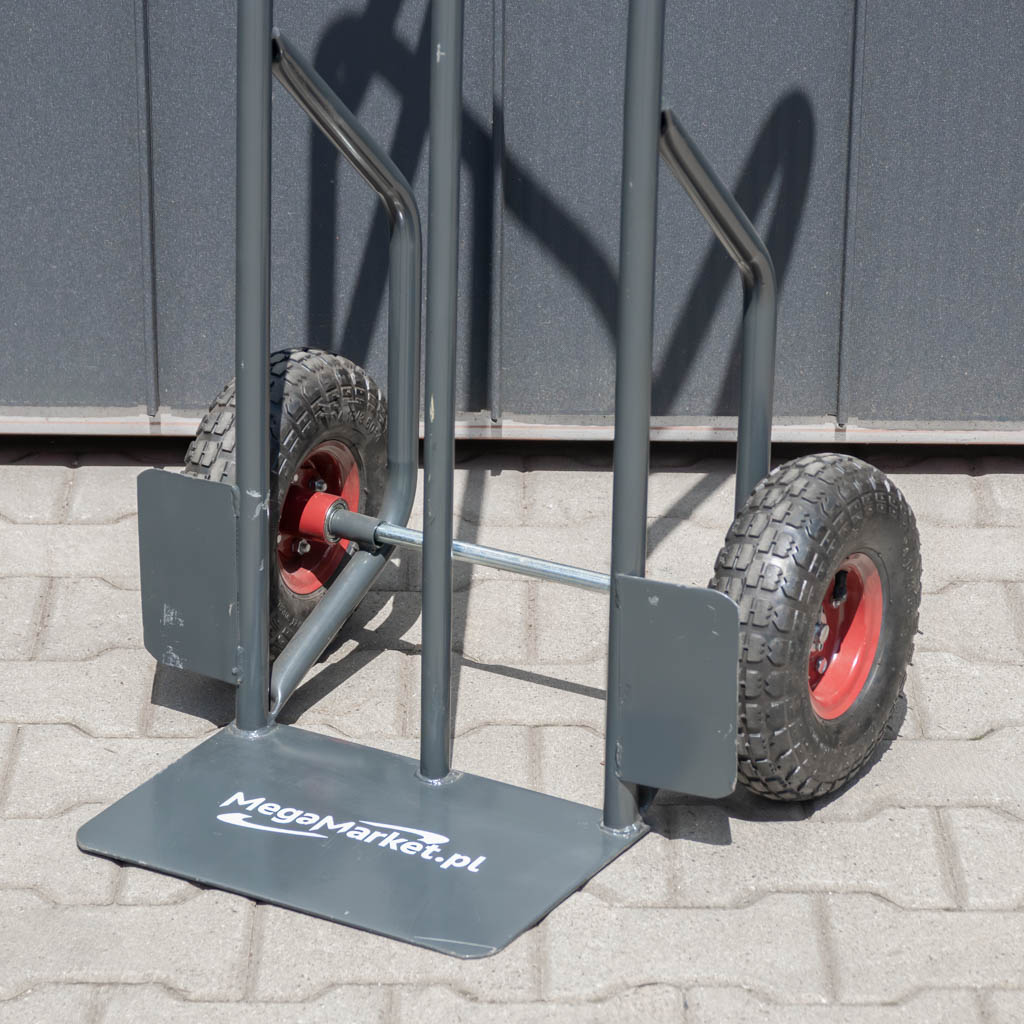 wózek młynarka, wózek transportowy, wózek taczkowy magazynowy, sprzęt transportowy, wózek z kołami pneumatycznymi, ręczny wózek stalowy