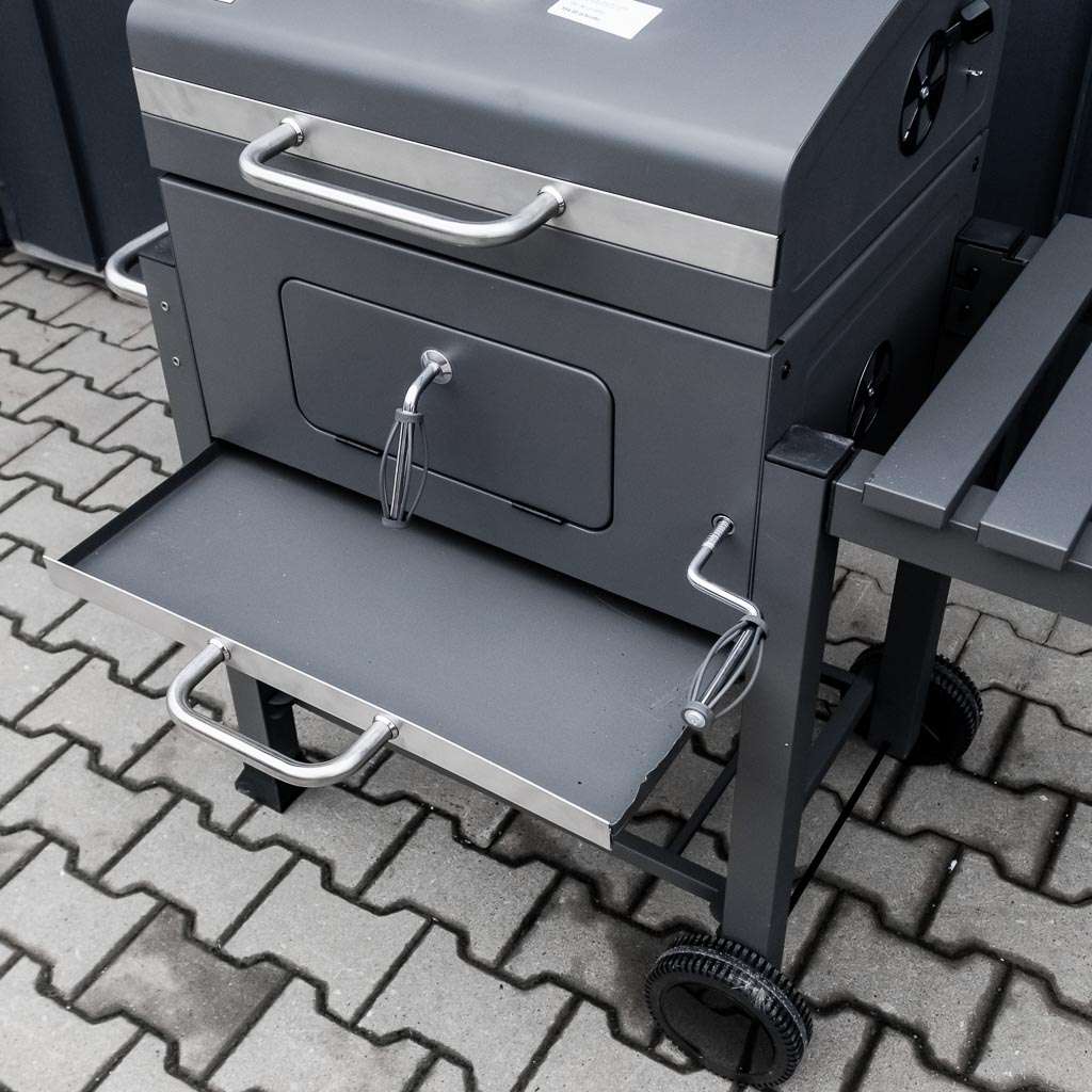 grill, grill ogrodowy, grill z termometrem, grill chromowany ruszt, grill z pokrywą i półką boczną