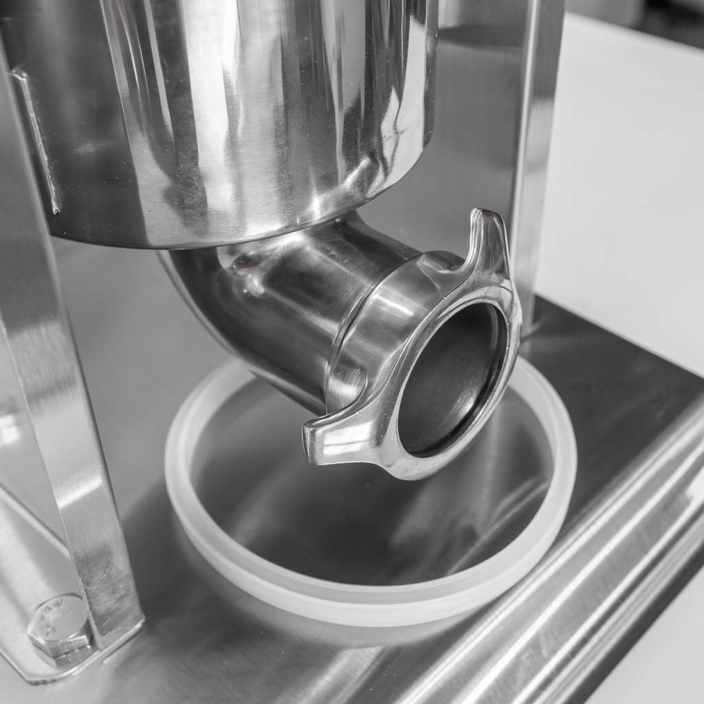 ręczna nadziewarka do kiełbas, nadziewarka pionowa Mega-M 5 L