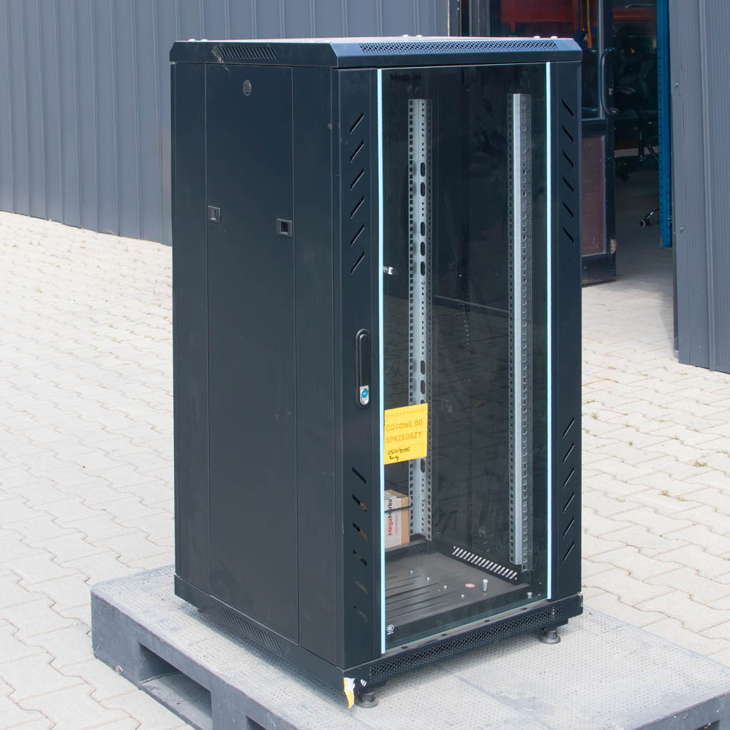 szafa rack, szafa serwerowa, szafa wisząca rack, szafa teleinformatyczna, szafa rack na elektronikę, szafa do monitoringu, szafa na sprzęt IT