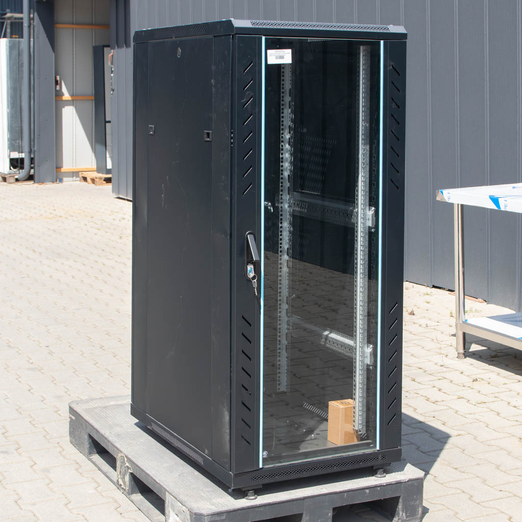 szafa rack, szafa serwerowa, szafa wisząca rack, szafa teleinformatyczna, szafa rack na elektronikę, szafa do monitoringu, szafa na sprzęt IT
