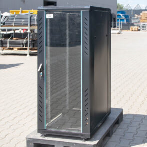 Zdjęcie produktu: Szafa Rack 19″ 28U serwerowa na elektronikę Mega-M stojąca 60x80x136,5 cm czarna POSERWISOWA