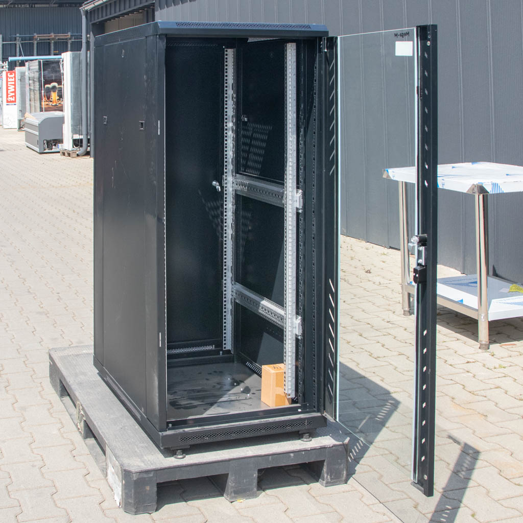 szafa rack, szafa serwerowa, szafa wisząca rack, szafa teleinformatyczna, szafa rack na elektronikę, szafa do monitoringu, szafa na sprzęt IT