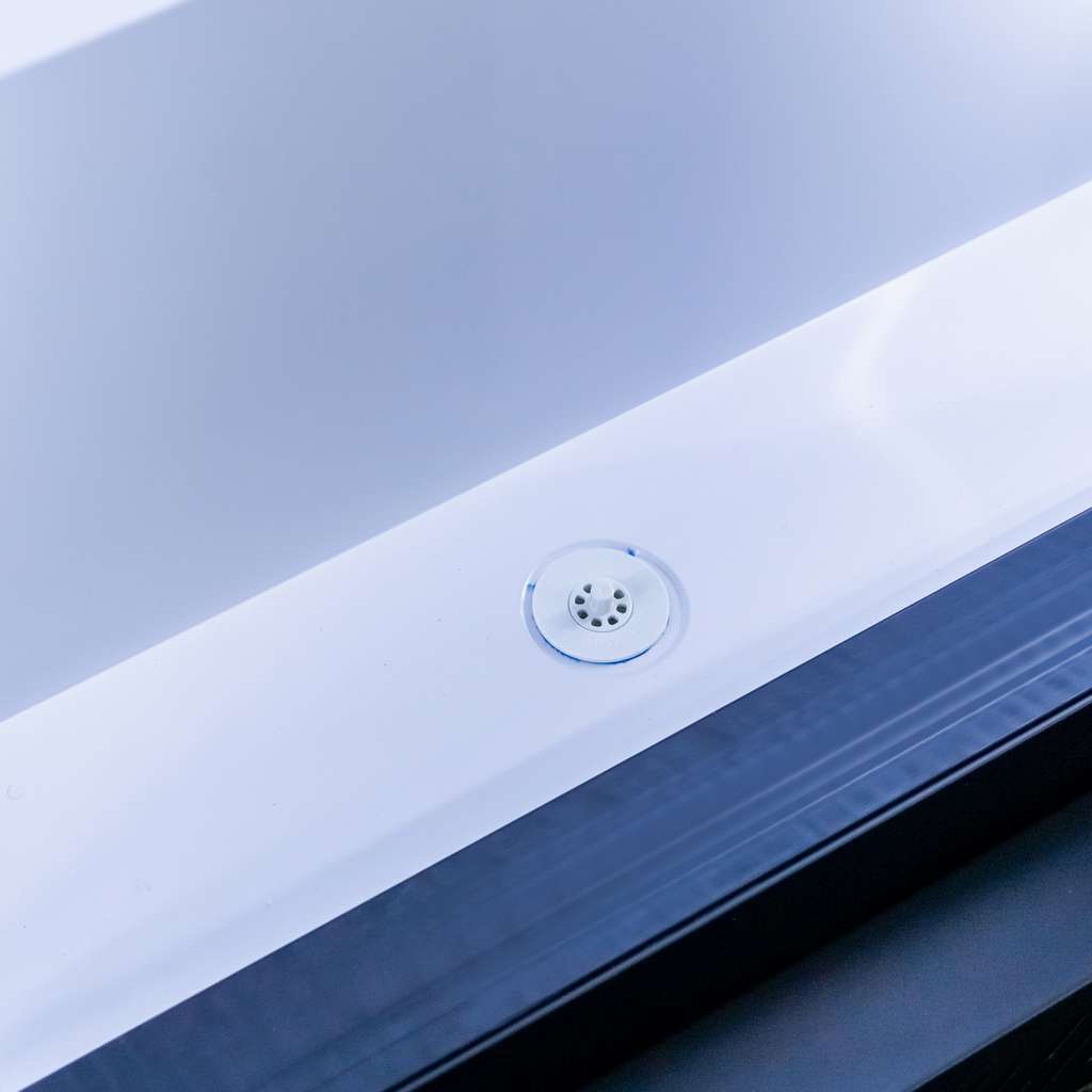 witryna chłodnicza na napoje, witryna ekspozycyjna, witryna chłodnicza do sklepu