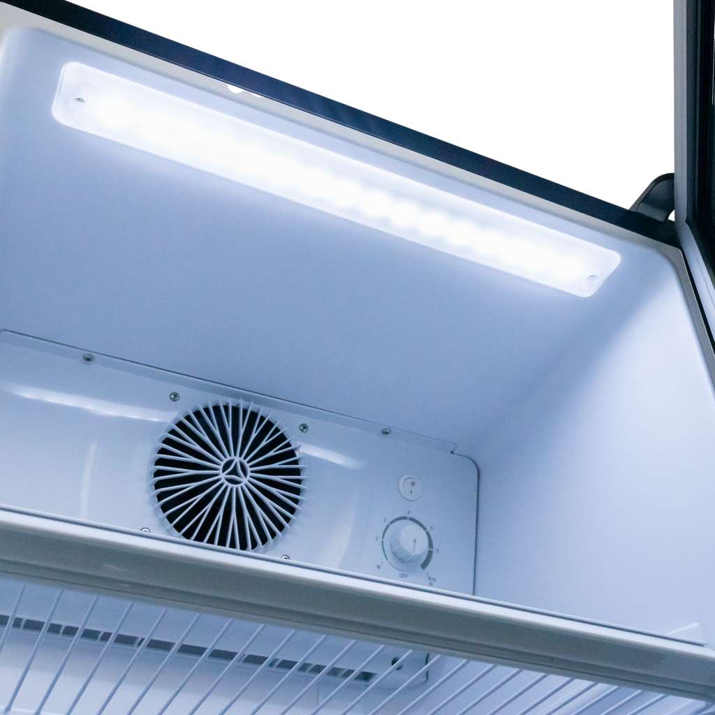 witryna chłodnicza na napoje, witryna chłodnicza ekspozycyjna, szafa chłodnicza 1 drzwiowa