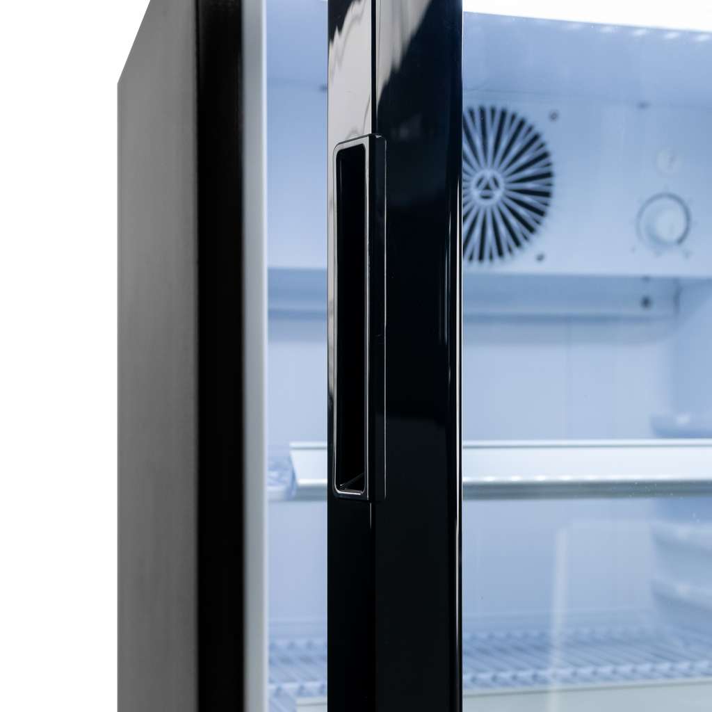 witryna chłodnicza na napoje, witryna chłodnicza ekspozycyjna, szafa chłodnicza 1 drzwiowa