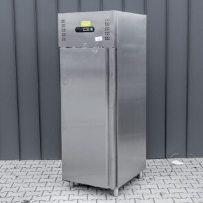 Zdjęcie produktu: Szafa chłodnicza STALGAST GN 2/1 V 537 I 840590 S-68 cm G-81 cm H-200 POWYSTAWOWA