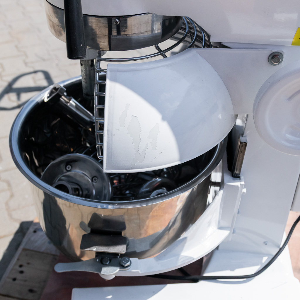 Mikser planetarny z timerem, mikser gastronomiczny planetarny Mega-M 20L