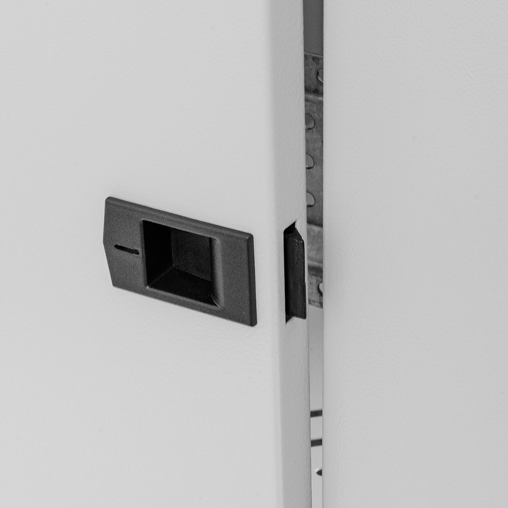 Szafa Rack 19 32U serwerowa na elektronikę NETBERG stojąca 60x100x156.5 cm szara