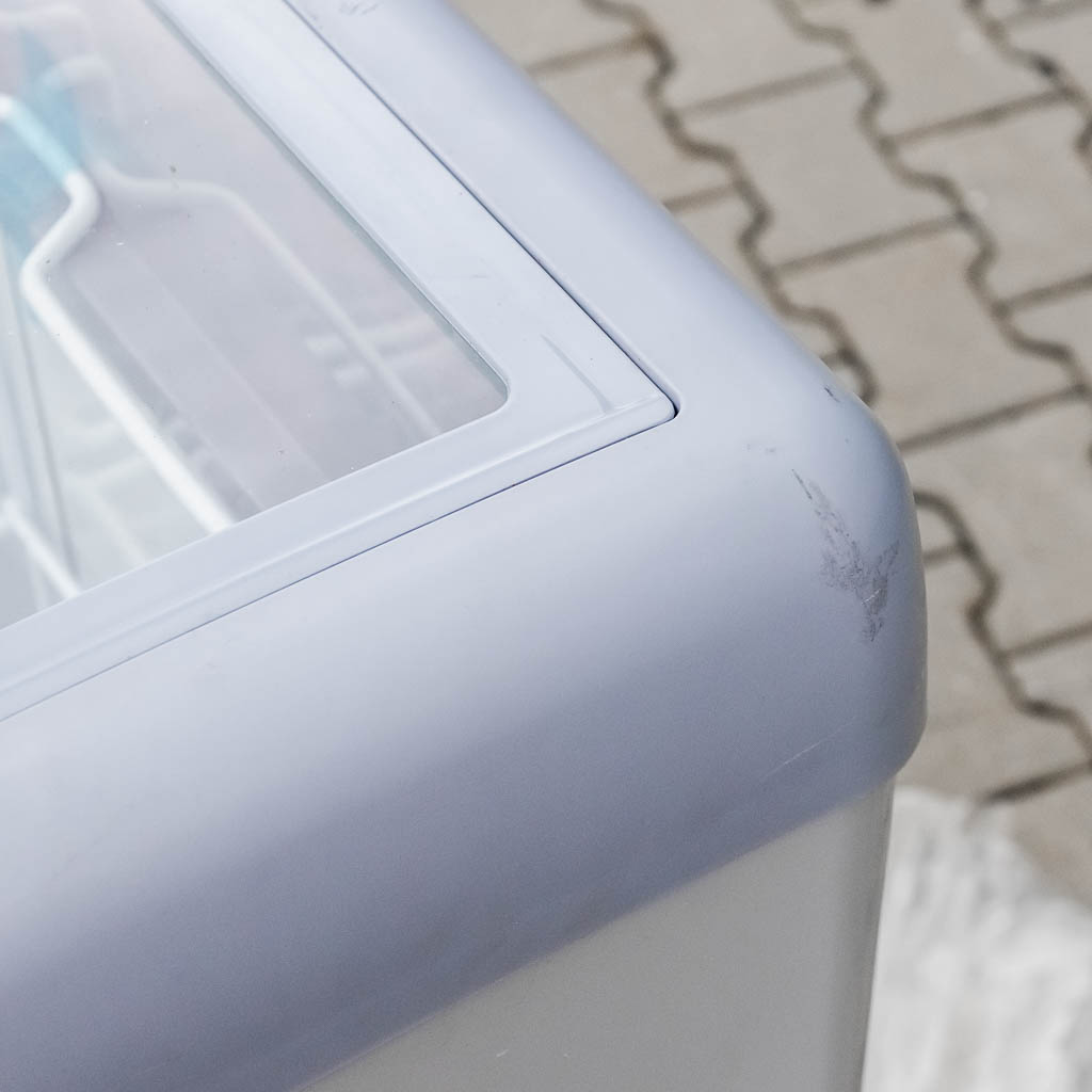 Zamrażarka skrzyniowa przeszklona 110L Mega-M YETI X67 POWYSTAWOWA