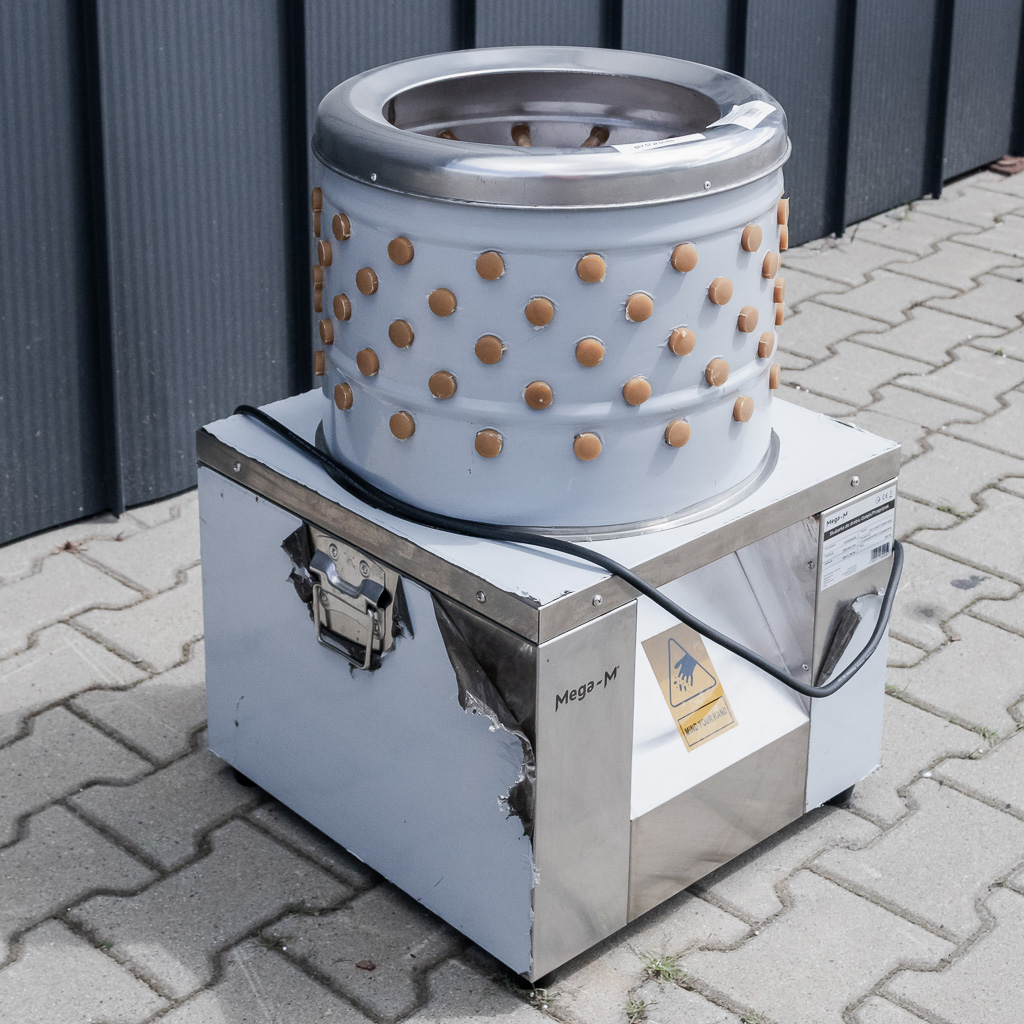 Skubarka do drobiu gołębi i przepiórek Mega-M CH 3-4GP bęben 40 cm