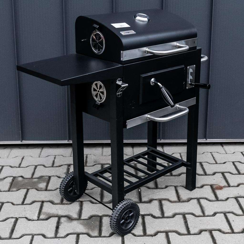 grill, grill ogrodowy, grill z termometrem, grill chromowany ruszt, grill z pokrywą i półką boczną