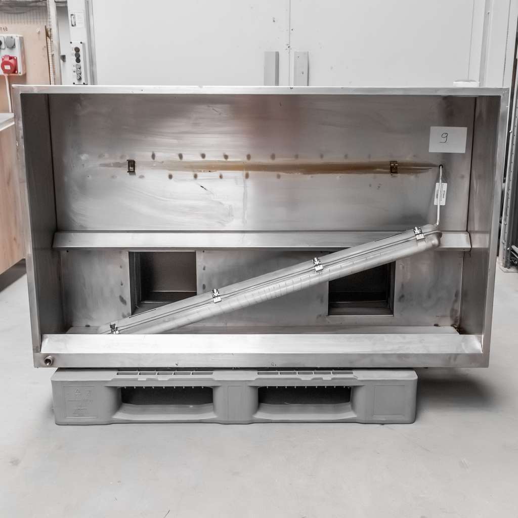 okap gastronomiczny, okap stal nierdzewna, wentylacja kuchni, okap do restauracji, okap do stołówki, okap kuchenny przemysłowy