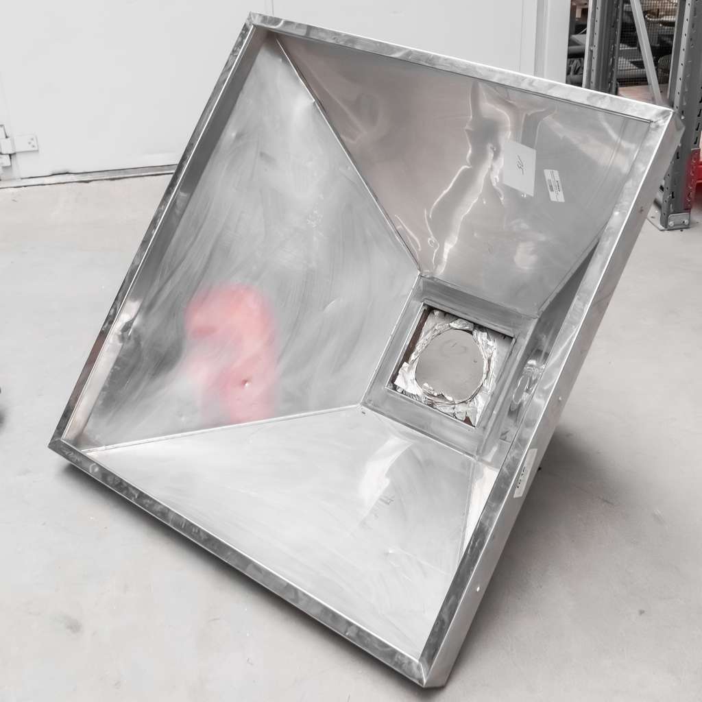 okap gastronomiczny, okap stal nierdzewna, wentylacja kuchni, okap do restauracji, okap do stołówki, okap kuchenny przemysłowy