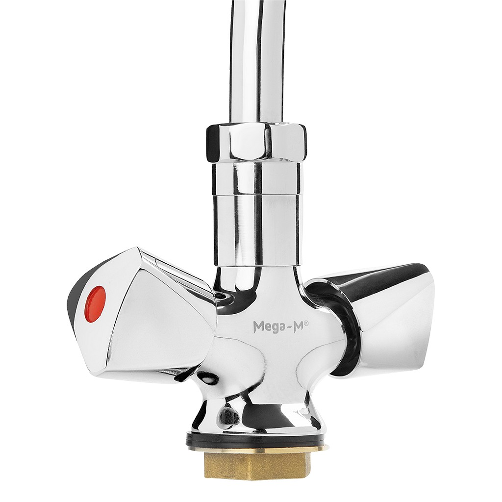 bateria gastronomiczna, bateria z prysznicem, bateria do zmywalni, wyposażenie gastronomii, bateria do kuchni profesjonalnej, bateria mosiężna, armatura kuchenna