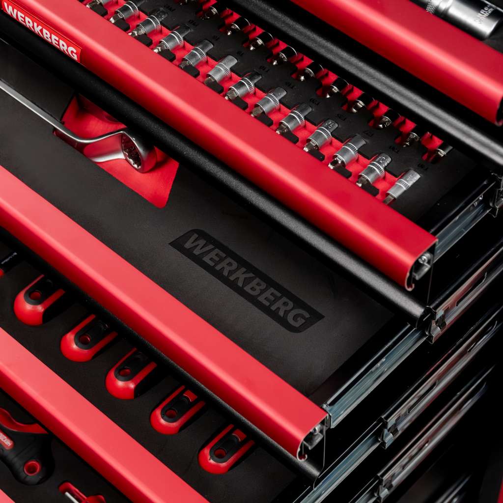 szafka narzędziowa, wózek narzędziowy warsztatowy WERKBERG PRO 7 z narzędziami