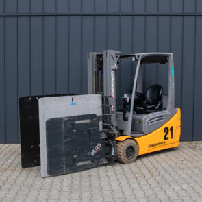 Zdjęcie produktu: Wózek widłowy JUNGHEINRICH EFG 220 sn. FN594239