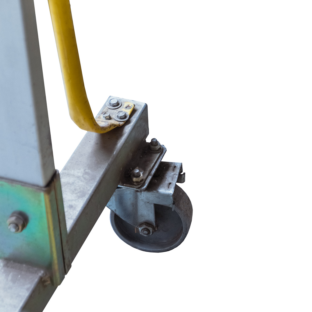 drabina platformowa aluminiowa, drabina z barierkami, drabina robocza przemysłowa, drabina aluminiowa do magazynu, drabina z platformą roboczą, drabina przejezdna z kołami, drabina z poręczami