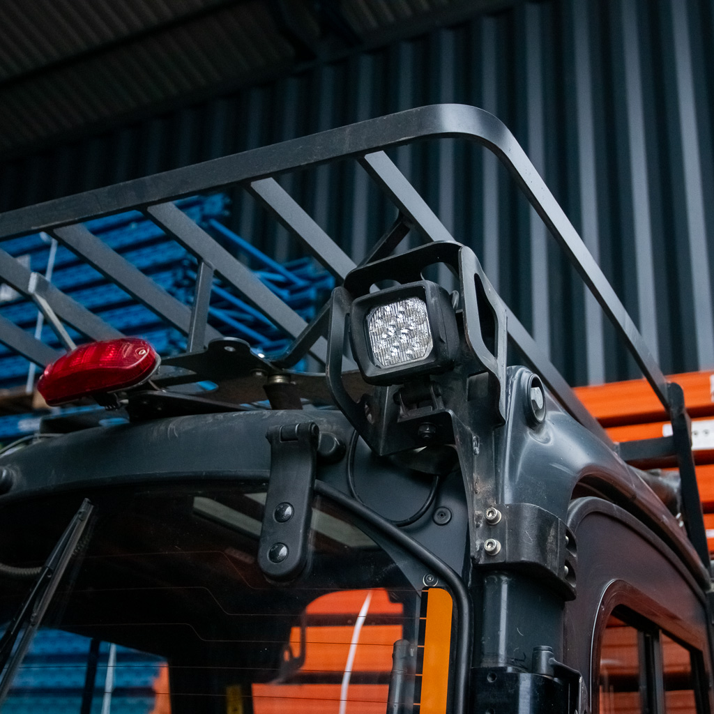 wózek widłowy, elektryczny wózek widłowy, wózek do magazynu, wózek widłowy przesuw boczny, wózek widłowy bez kabiny, wózek widłowy wysokiego składowania, kompaktowy wózek widłowy, magazynowy sprzęt transportowy