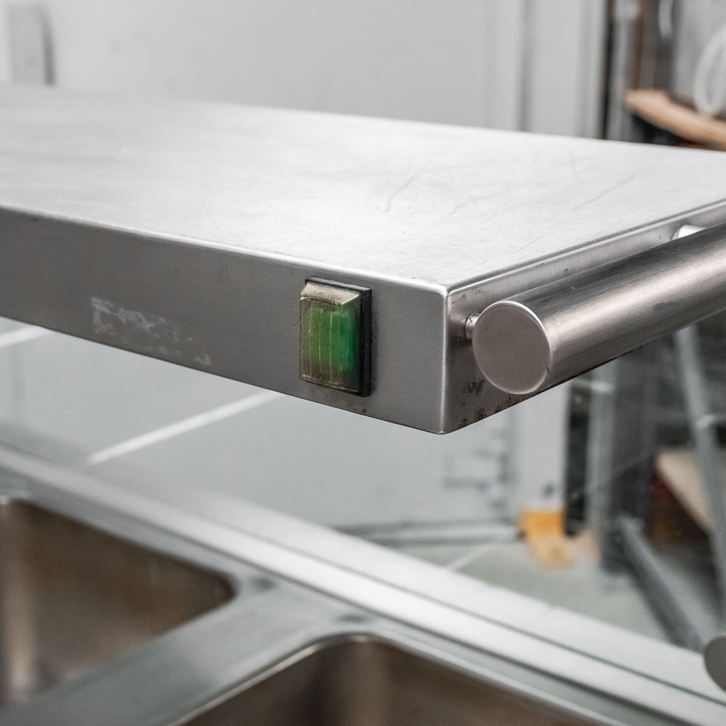 Bemar grzewczy z nadstawką DORA METAL SNT010 S-215 cm G-75 cm H-120 cm 4xGN