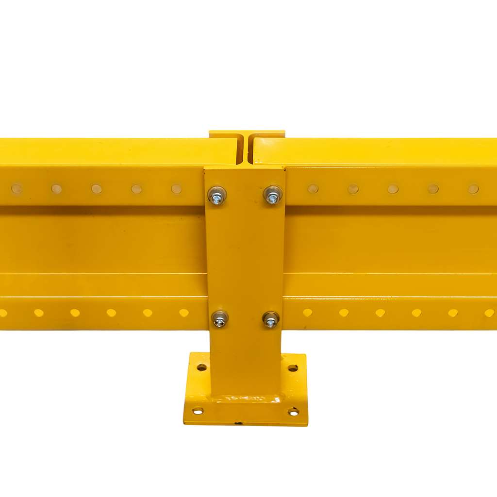 odbojnica czołowa regału, osłona regału paletowego, odbojnica stalowa, ochrona skrajnych ram regałowych, odbojnice magazynowe, zabezpieczenie regałów przed wózkami, stalowa belka ochronna, regał paletowy zabezpieczenie, odbojnik do magazynu