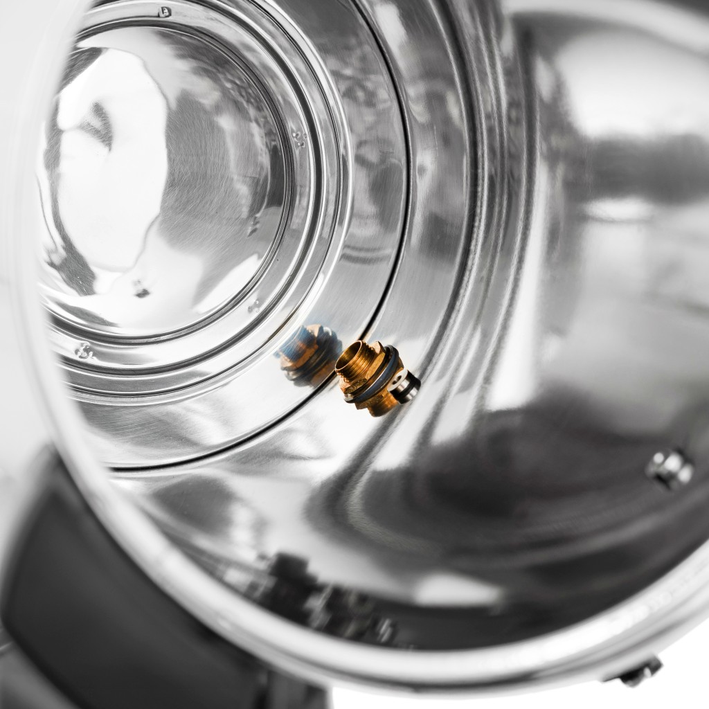 Warnik do wody dwuściankowy Mega-M 15L 1800W