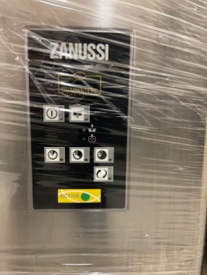 zmywarka kapturowa, zmywarka gastronomiczna ZANUSSI ZHTA