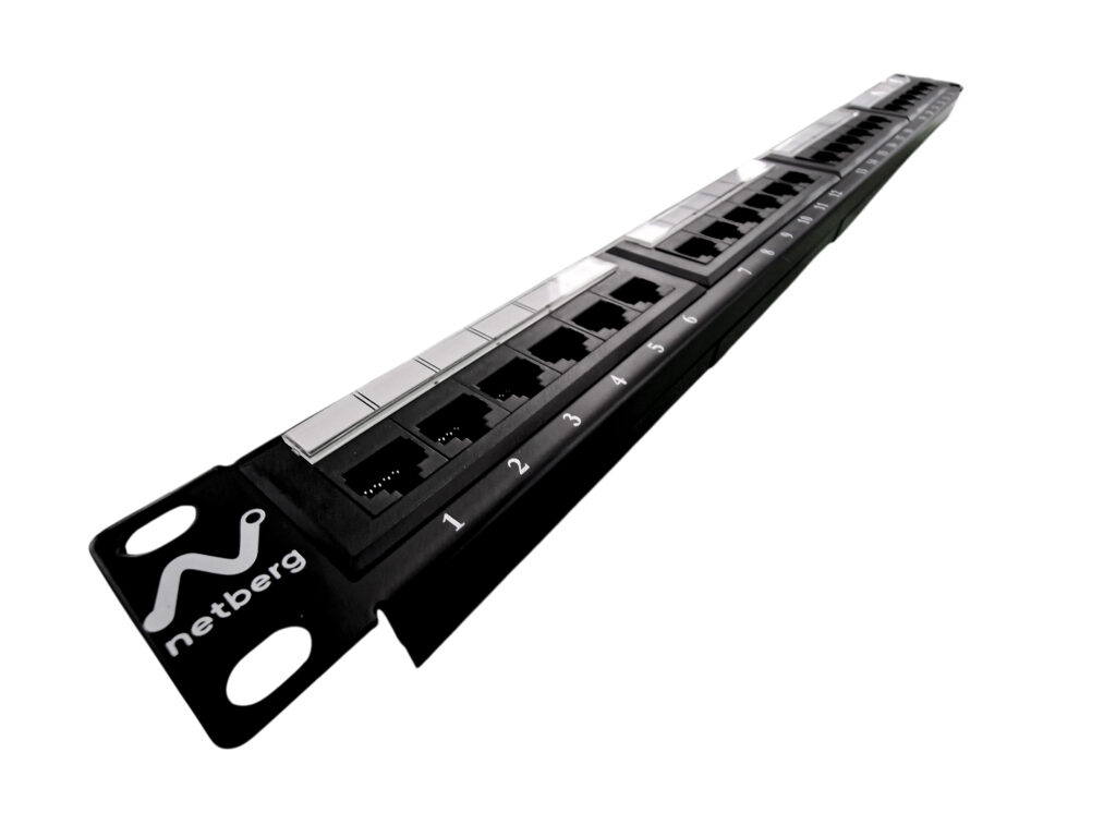 Patch Panel do szafy RACK 19"