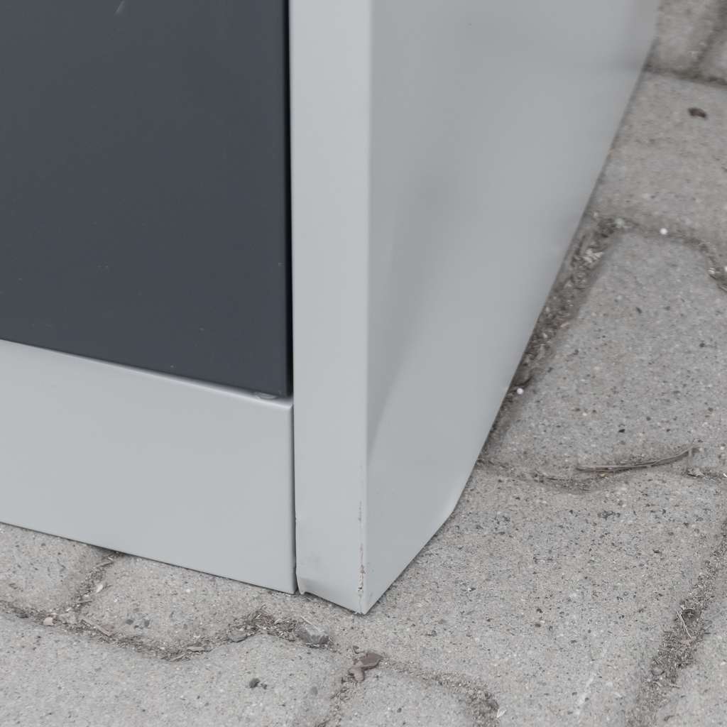 szafa biurowa metalowa, szafa metalowa na dokumenty, szafa aktowa metalowa, szafa na segregatory, szafa metalowa, szafa biurowa, szafa do biura, szafa do archiwum, szafa zamykana na klucz, wyposażenie biura