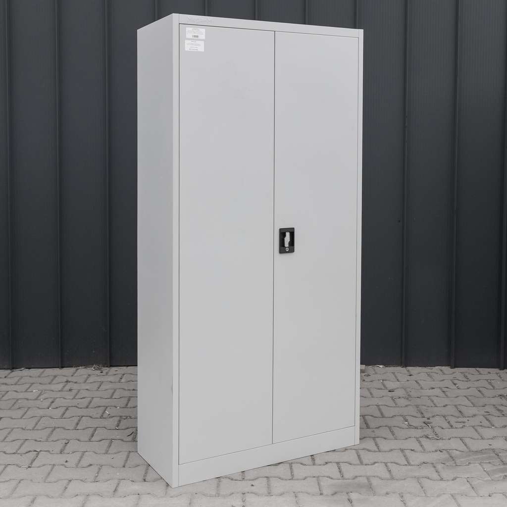 szafa biurowa metalowa, szafa metalowa na dokumenty, szafa aktowa metalowa, szafa na segregatory, szafa metalowa zamykana na klucz, szafa biurowa, szafa do biura, wyposażenie biura