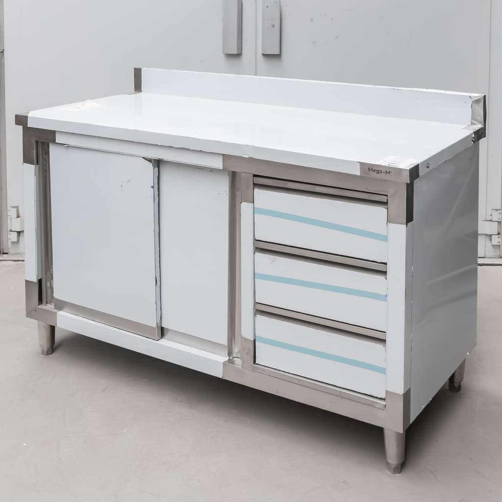 stół gastronomiczny nierdzewny, stół gastronomiczny przyścienny, stół roboczy ze stali nierdzewnej, stół gastronomiczny z półkami, stół nierdzewny do gastronomii, stół roboczy gastronomiczny, stół do restauracji, meble gastronomiczne ze stali nierdzewnej, stół z rantem tylnym, stół przyścienny nierdzewny, wyposażenie gastronomii