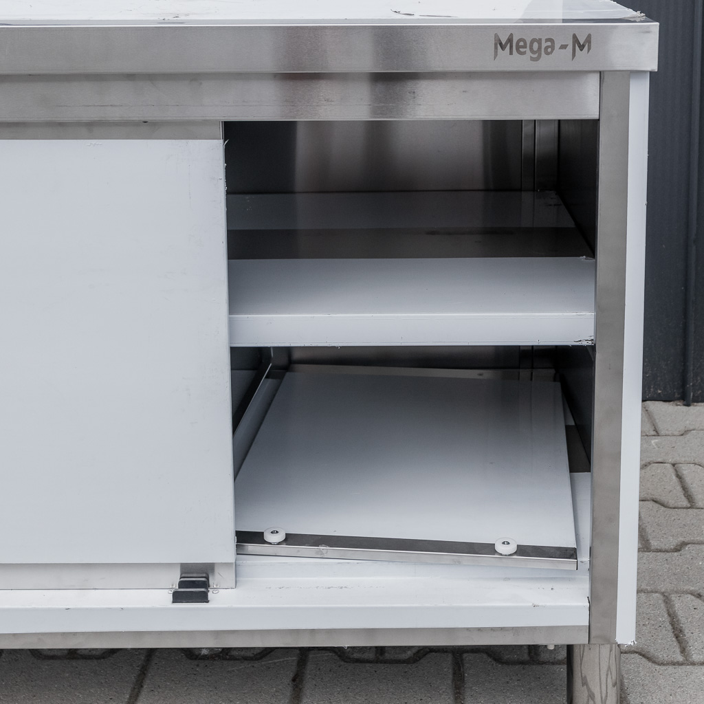 stół gastronomiczny ze stali nierdzewnej przyścienny Mega-M