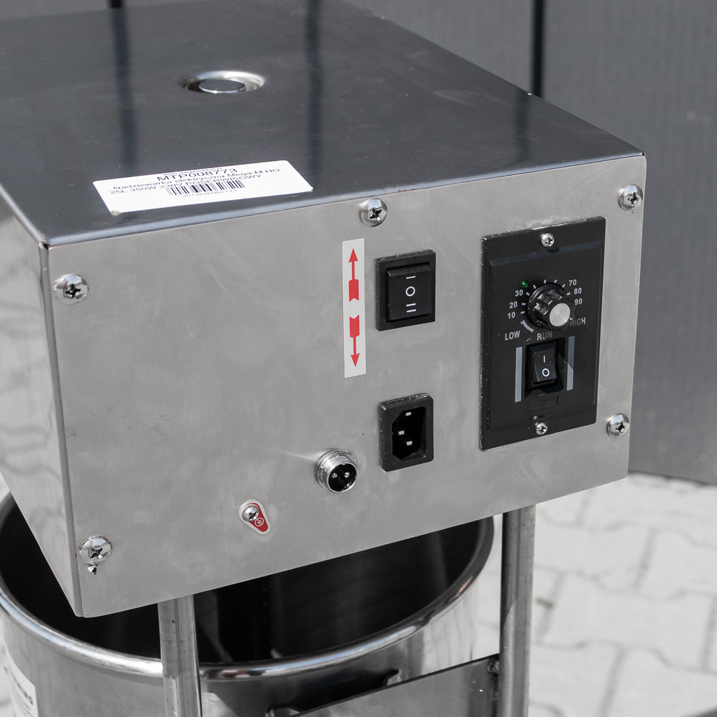 nadziewarka do kiełbas, nadziewarka elektryczna, kiełbasiarka elektryczna, urządzenie do produkcji kiełbas, sprzęt masarski, nadziewarka gastronomiczna, nadziewarka do farszu, wyposażenie masarni, wyposażenie gastronomii