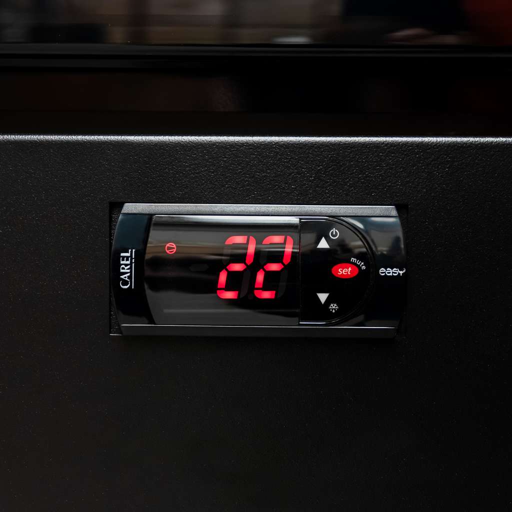 Witryna chłodnicza Mega-M RICO 2i180 z oświetleniem LED, witryna ekspozycyjna, lodówka na napoje